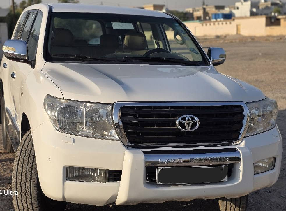 لاندكروز • ٢٠٠٨ • بدون صبغ