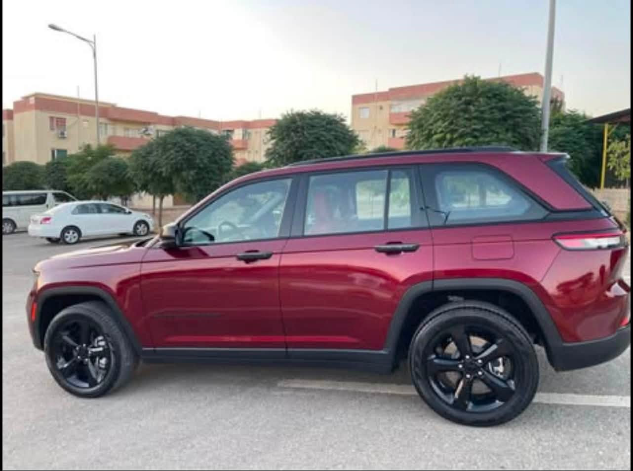2023 Grand Cherokee altitude خليجي وكالة هارلم

‏‎شكل جديد 
‎سيارة جديدة جدا ماشية 55 الف ميل فقط
‎سلاید شاشة كبيرة لمس كاميرا وضعيات قيادة 
‏‎حاسة رادارات كشن جلد كشن كاراباي بصمة 
‏‎تشغيل عن بعد محرك ٦ سلندر تحكمات ستيرن 
‏‎بلتوث اوكس كار بلي أوتو ستوب للتحذيرات 
‏‎تبيرد مركزي تحديد سرعة كشن هيتر و بارد 
  
‏‎سيارة حيل نظيفة كلشي عل بلاد جديد 
‏‎سيارة مابيـها دينار مصرف كامل من كل نواحي

‏38000$ 

***********
السليمانية
