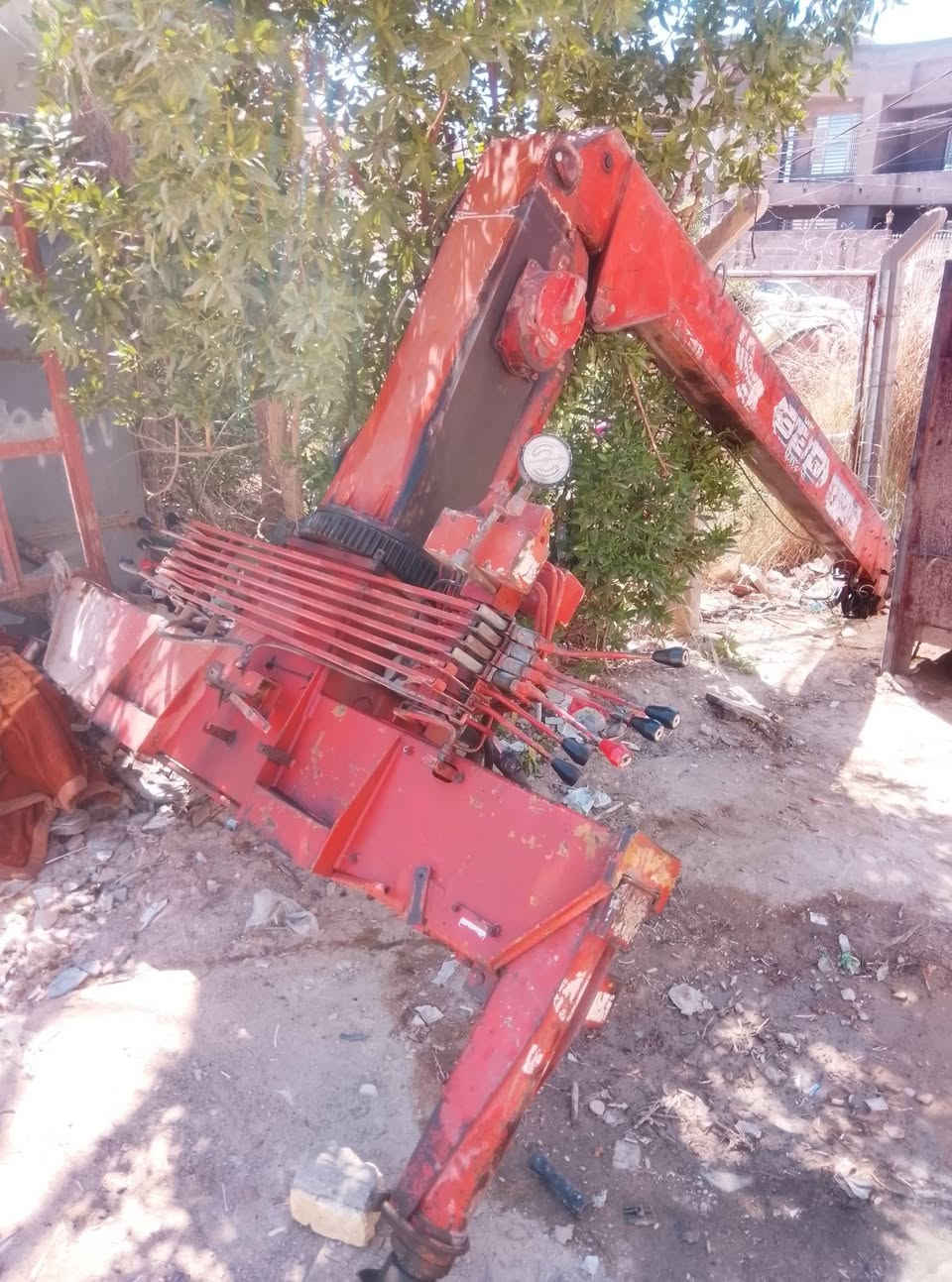 كرين و اوبادي للبيع ***********
