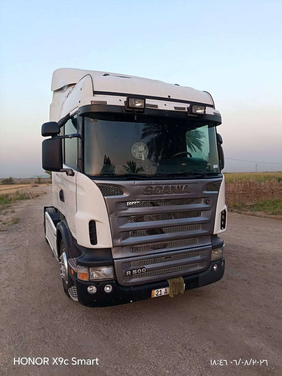 السلام عليكم للبيع راس سكانيا موديل 2005 حجم R500 رقم سليمانيه انكليزي سنويه مجدده لل2028ب اسمي تحويل مباشر مكينه V8 لا تنقيص ولا بخار كفاله عامه تبريد ثلج رتايدر 5 طكات كير اوتوماتيك كلج تخم تاير مكان بابل للأستفسار ***********
