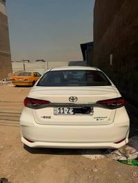 كورلا هايبرد 2025 مكفولة بيها فقط شخط بسيط بالباب و BDR ع كد اصبع بحاف...
