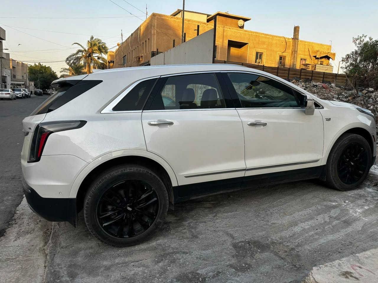 🔥 أنظف كاديلاك بالعراق 🔥

🚘 كاديلاك XT5 موديل 2022
✨ فئة Luxury Premium
💪 محرك 3600 V6 — 6 سلندر
⚙️ دفع رباعي AWD
🤍 لون أبيض
📍 رقم بغداد
🔢 العداد 23 ألف ميل فقط
💥 الحادث موضح بالصور
🛡️ بدون فتح إيرباك

السيارة بحالة مميزة جداً، ومن أنظف الـ XT5 الموجودة بالعراق، والفئة تعتبر من الفئات العالية والمطلوبة.

💰 السعر: 260 ورقة

📩 للجادين الاتصال
*********** بغداد, العراق
