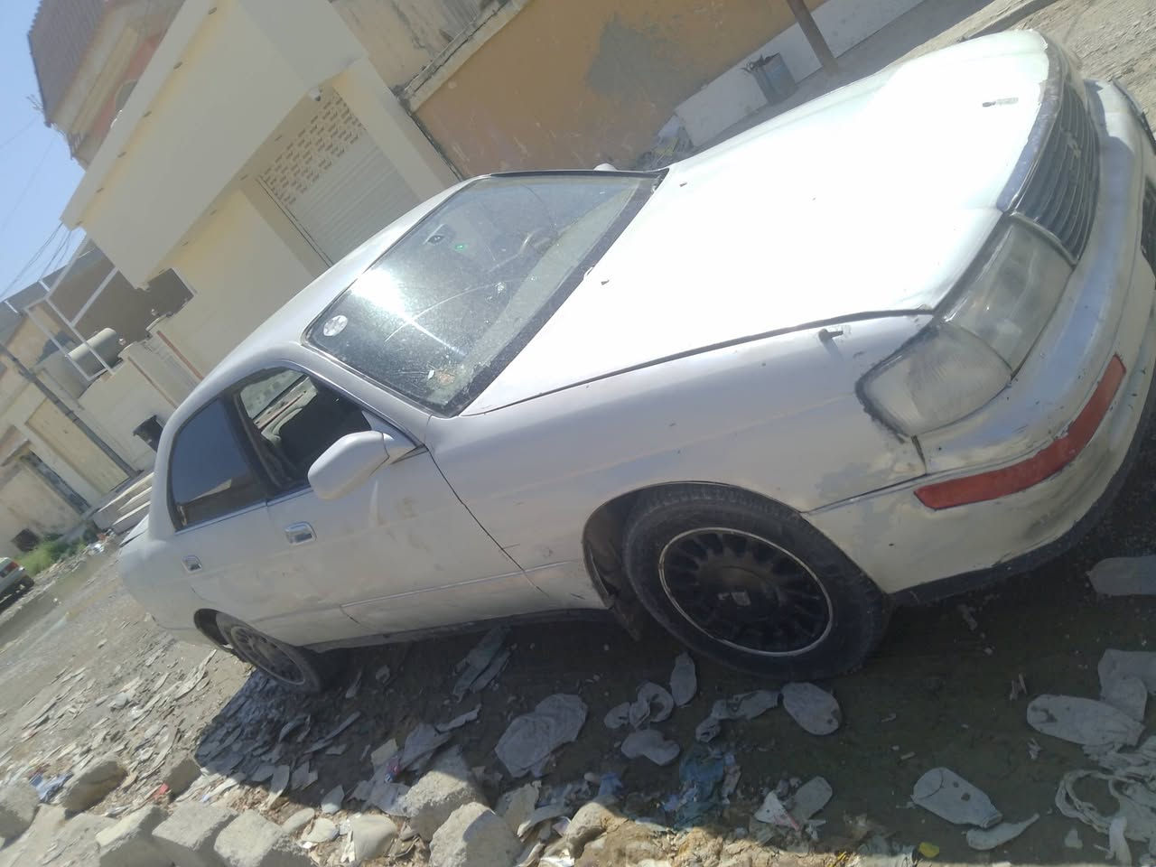 مكلف بنشر بطه ما مسجل السعر ١٢ورقه وبيها مجال ومراوس هم يرهم
***********

