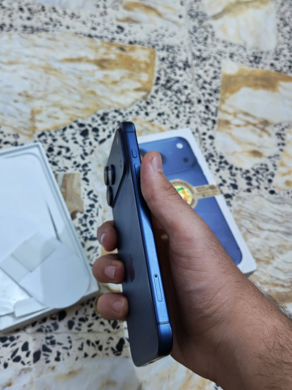 آيفون ١٧ برو ماكس • بطارية ١٠٠٪ • ضمان ماستر