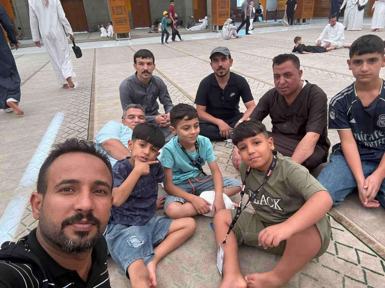 📍الان معتمري شركة مشاعر الحرم للحج والعمرة في مسجد قباء 🕌
أول مسجد أُسِّس في الإسلام، بناه النبي ﷺ عند قدومه إلى المدينة، وله مكانة عظيمة في الإسلام. وقد ورد في فضله أن الصلاة فيه كأجر عمرة. برفقة 
المتعهد : السيد جاسم السبعاوي 
المتعهد :  احمد السيد جاسم السبعاوي 
مستمرين باستلام الجوازات لعمرة 10 / 9 
📞للاستفسار الاتصال على 
📲 *********** + واتساب 
📲 *********** + واتساب 
🌐او مراجعة مقر الشركة الكائن في موصل حي فلسطين مقابل مول ياهلا { شركة مشاعر الحرم للحج والعمرة }
