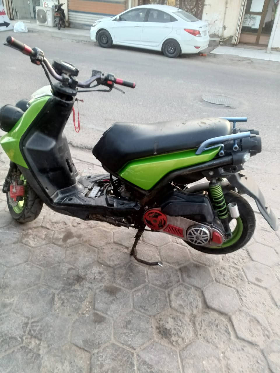 سلام عليكم سكنك جبلي لبيع  اوراق سعر 700 العنوان حي العسكري رقم الهاتف‏‪***********‬‏
