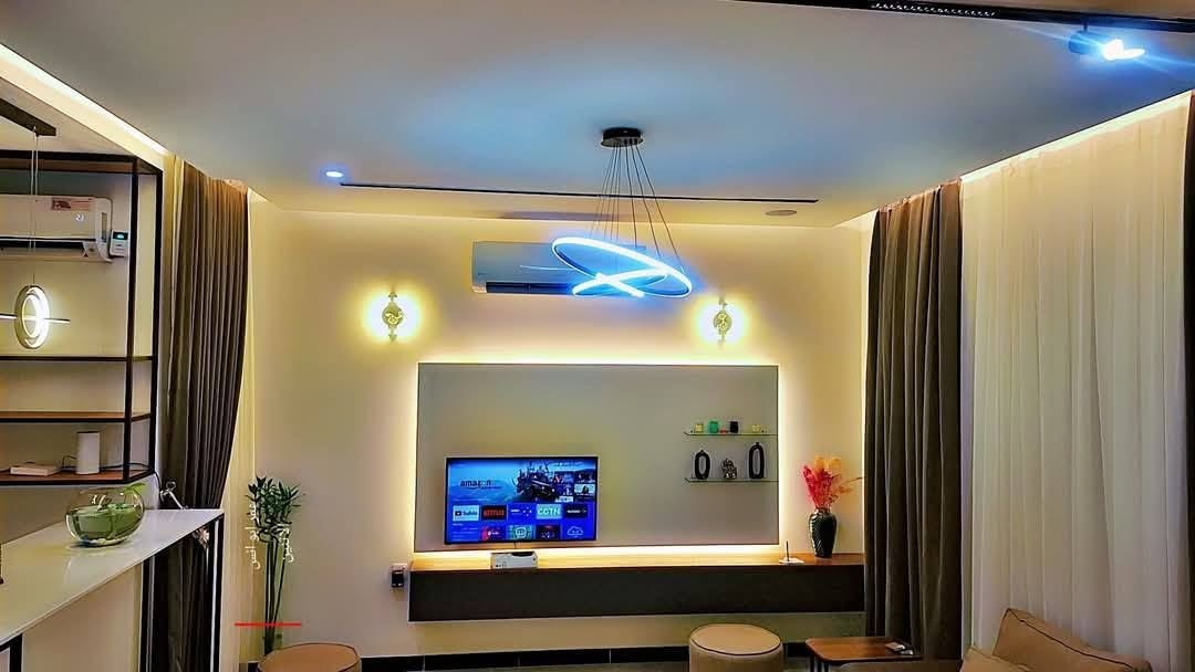 💫 ذوقٌ يُرى… وشعورٌ يُعاش
حين يجتمع الذوق مع التفاصيل الجميلة، يتحول بيتك🏤 إلى مساحة تعكس شخصيتك وتمنحك إحساسًا مختلفًا بالراحة. 
▪️ أحدث الديكورات الجبسن بورد 👇 
▪️ أفظل شركات الأصباغ 👇 
▪️ أجمل تصاميم للجبسن الأناره 👇 
▪️ موقعنا بغداد مجمع حوراء بغداد 👇 
للاستفسار الاتصال على الرقم *********** متوفر واتساب عمر أبو أنس
