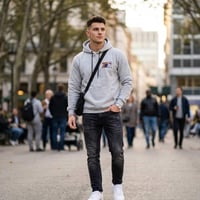 سويتر رجالي • مقاسات M-XXL • طوز خورماتو