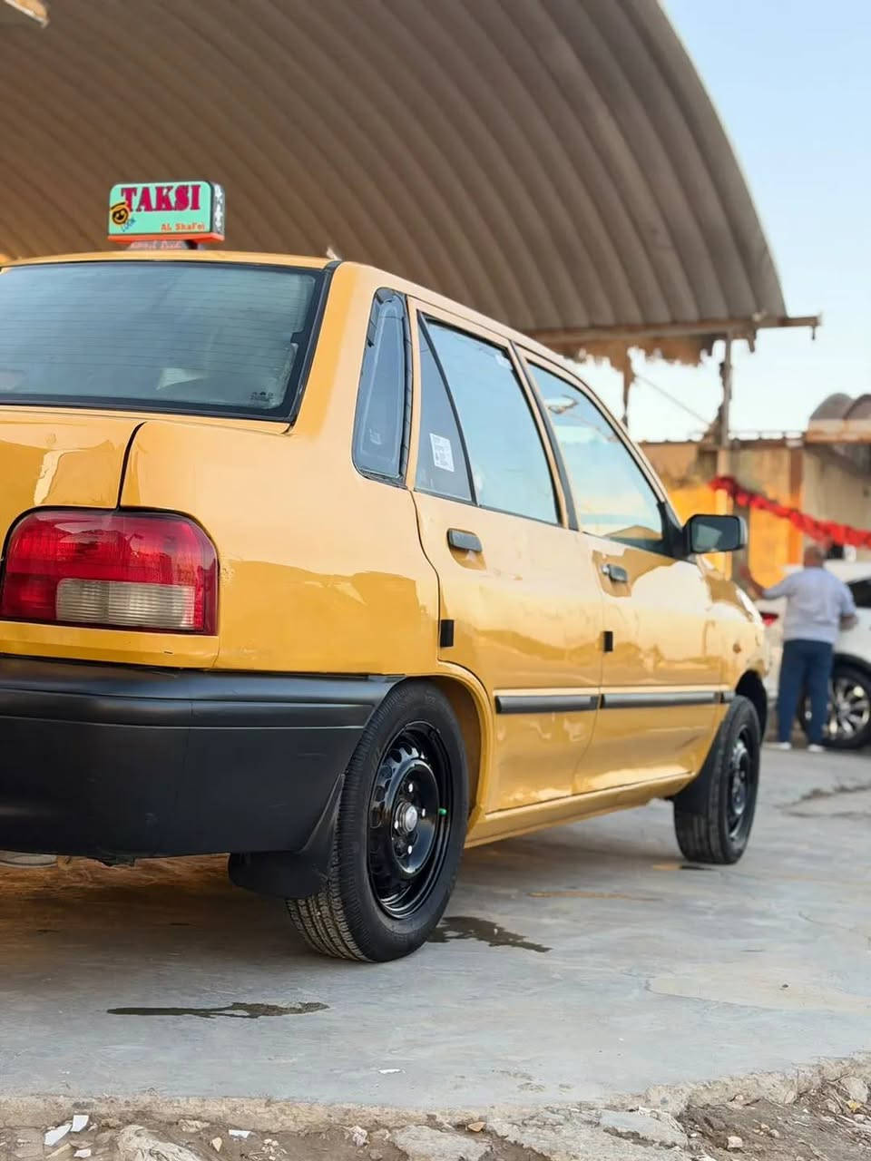 سلام عليكم سايبه البيع السياره كفاله من تبديل أصبح بيه السياره جاهزه تبريد حديدية دواخل كهربايات سياره مديل 13 مدار ثاني يوم هذا رقمي ***********
