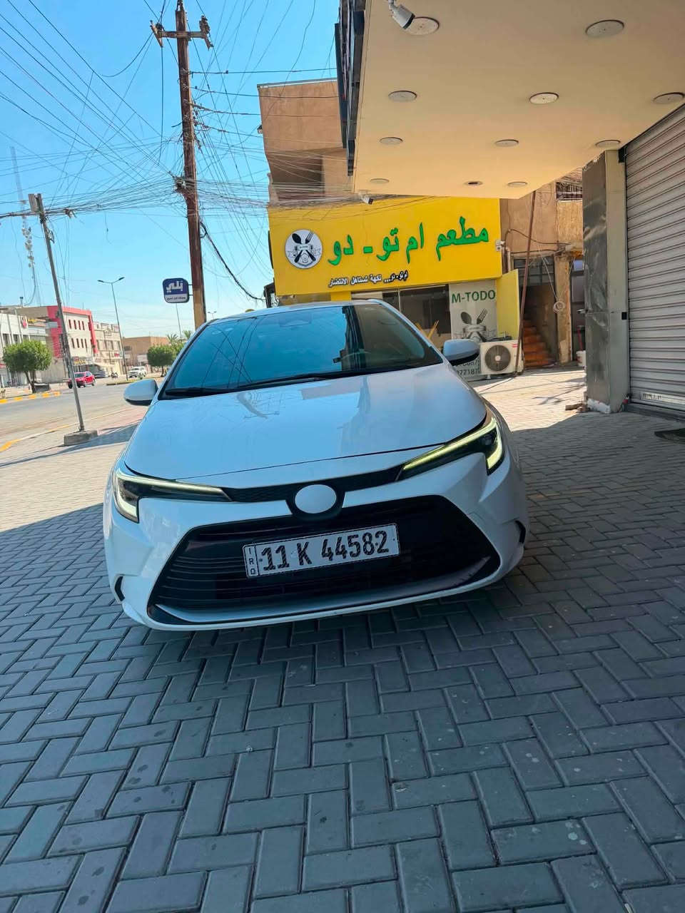 السلام عليكم
سياره كورلا صيني هايبرد شكل الامريكي للبيع موديل ٢٠٢٥
السياره نضيفه ع وضعها مال جناي نصبتها حلوه 
مواصفاتها معروف مواصفات الصيني
السعر 152
مكان السياره غزاليه
صاحب السياره ‭***********‬
