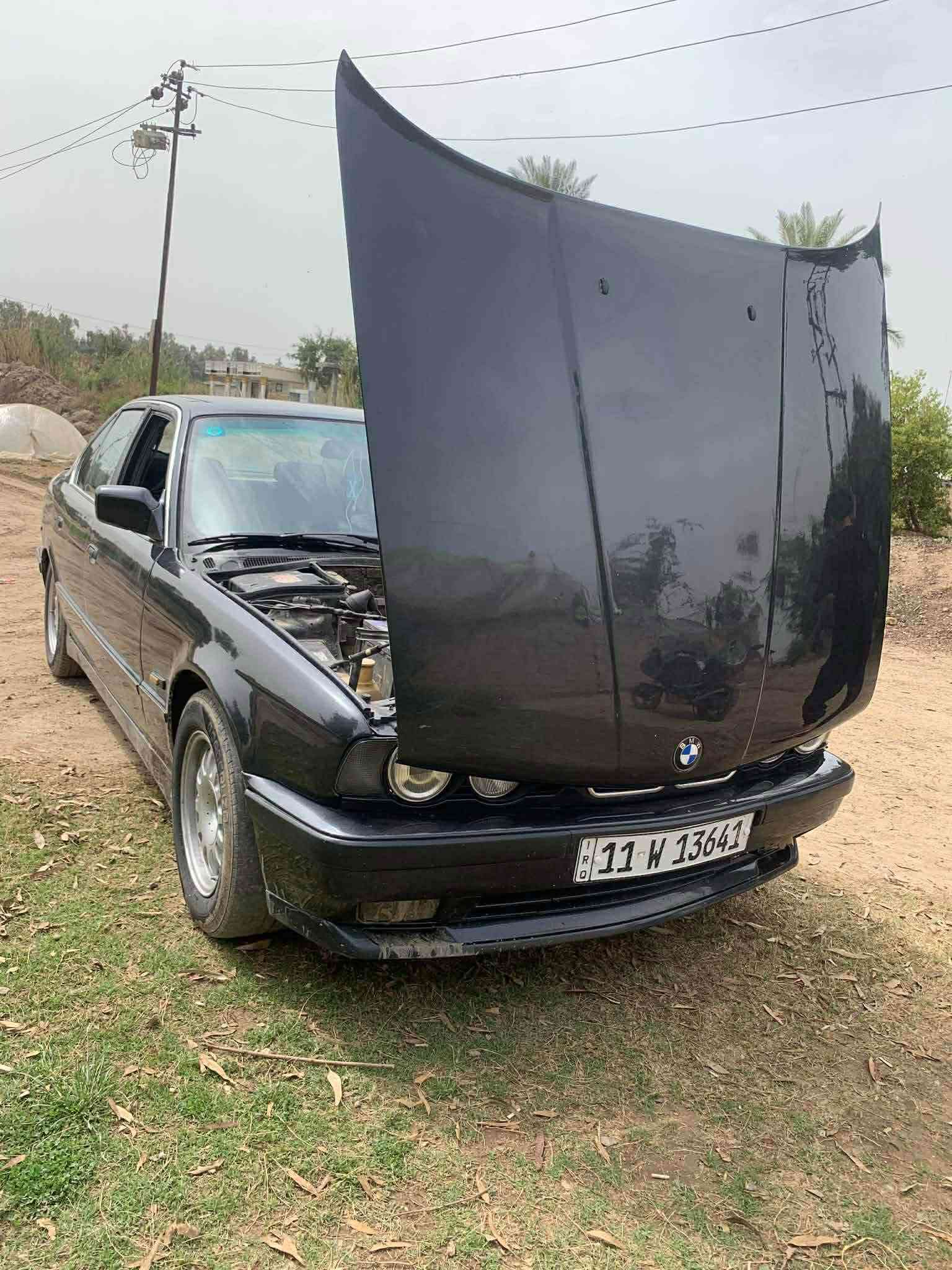السلام عليكم.
Bmw525
محرك مفتوح
صدر امامي خلفي
محرك حاويه 
ضفيره وكهرائيات تخبل
بسمي تحويل ثاني يوم
السعر52وبي مجال
بغداد***********

