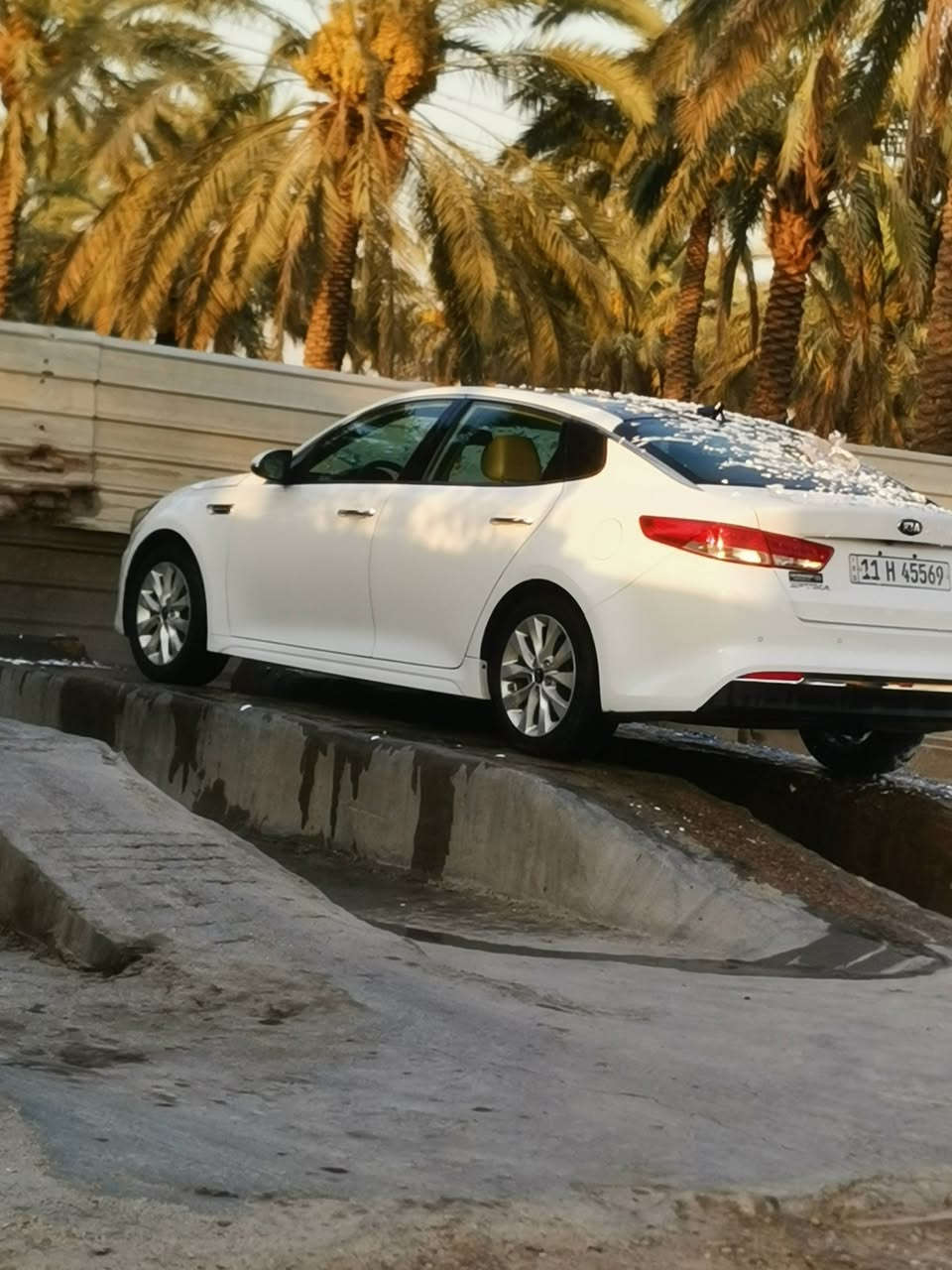 السلام عليكم
اوبتما للبيع موديل ٢٠١٨
رقم بغداد الجديد بسمي
السياره فول مواصفات من جميع النواحي
السياره وارد امريكي حادثه جدآ بسيط مرفق بالمنشور
بيها ٣ صبغ جاملغ عكس السائق والباب عكس السائق وبنيد اني فاحص مابيها حادث فقط صبغ هزه ورقم جديد قبل ١٠ ايام تخم تاير صدر نظيف السياره جاهزه للأخير
السعر ١٢٥ بيها مجال قليل جدآ 
العنوان محموديه ناحية الرشيد
***********
***********
