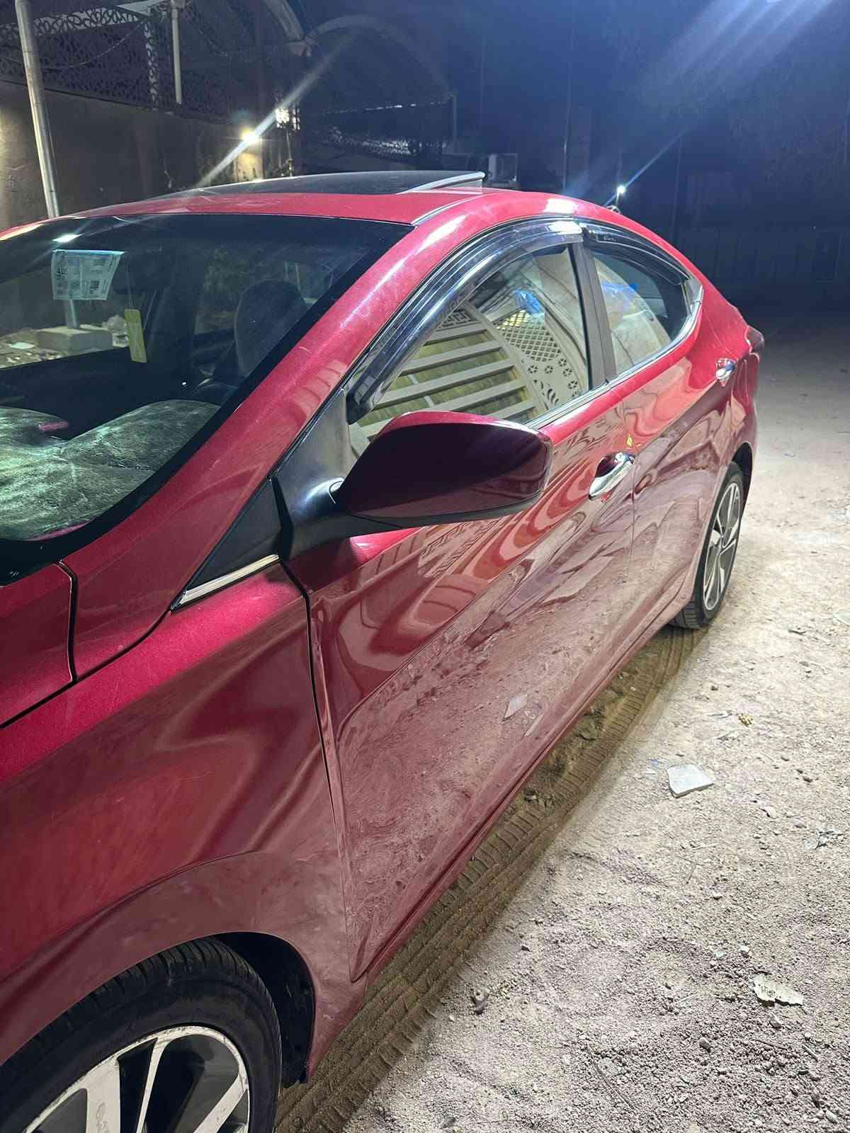 النترا ٢٠١٥،للبيع
وارد امريكي رقم بابل
بيه بس جاملغ مع بارد بالجامغ الثاني وسوناره مجود 
السعر ١١٢
مكان السياره كربلاء طويريج
***********
