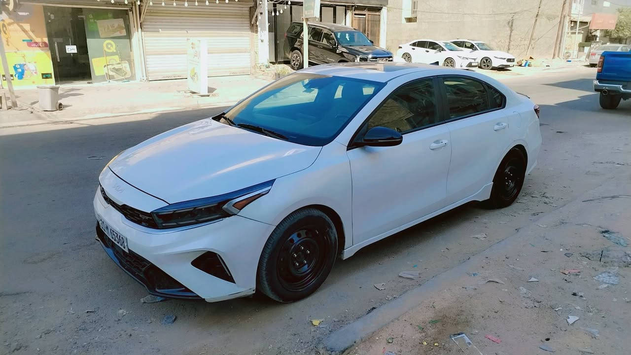 السلام عليكم كيا فورتي تيربو 2023  مواصفات فول  كشنات  تدفئه تبريد حادثها موضح اني مستوردها بسمي سنويه ماشيه 59الف ميل جاهزه من كلشي السعر 155
***********

نص مكتوب في الصور:
- 42739184X