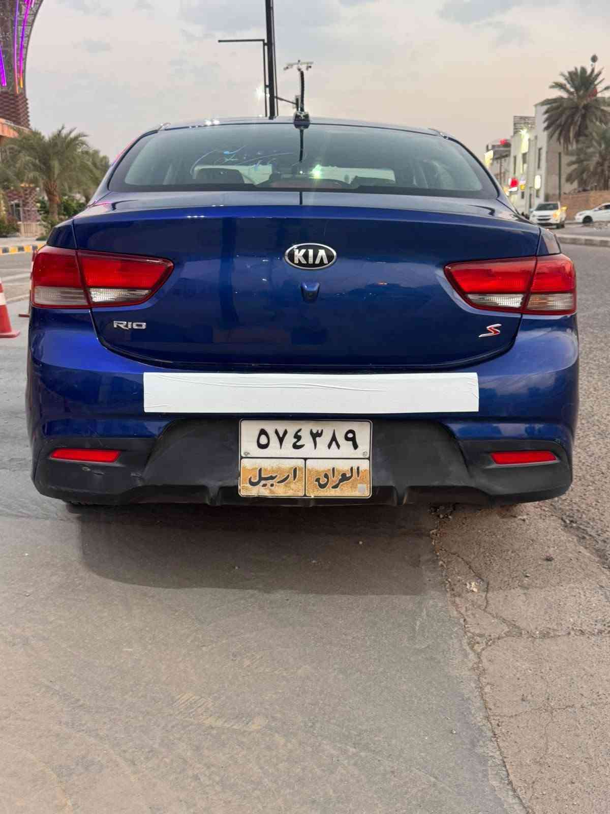 كيا ريو • نجف