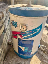 سخان للبيع كامل حتى هيتر واوتماتيك للبيع نظيف جدا العنوان البلديات 077...