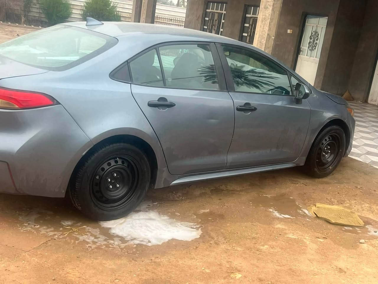 بيع فقط معوقين بيها احزام صبغ مديل 22  *********** سعر 110 وبيها مجال
