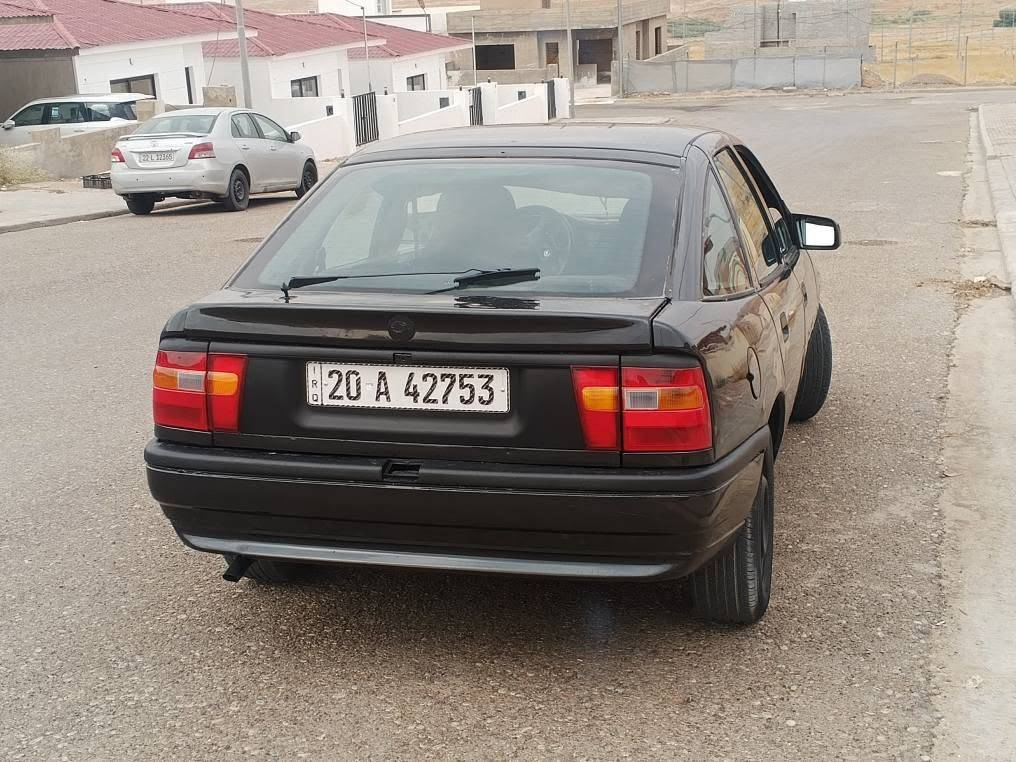 اوبل فكترا  موديل 1992محرك 20 شرط كير شرط سياره جاهزه   هزه جديده سنويه جديده بسمي  2031شهر 8   بدون نواقص  عنوان كركوك  سعر 35 ==***********==*********** وتس اب كركوك, العراق
