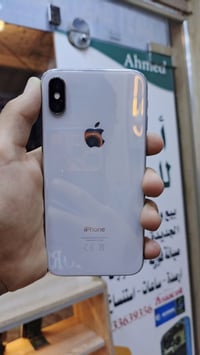 آيفون X • بطارية ١٠٠ • ٦٤ جيجا