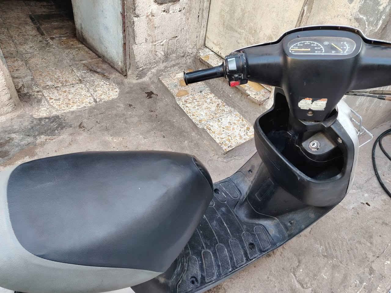 دراجه بطه للبيع نضيفه كلش محرك نضيف دراجه نضيفه كلش
سعر 400وبيها مجال  

***********
