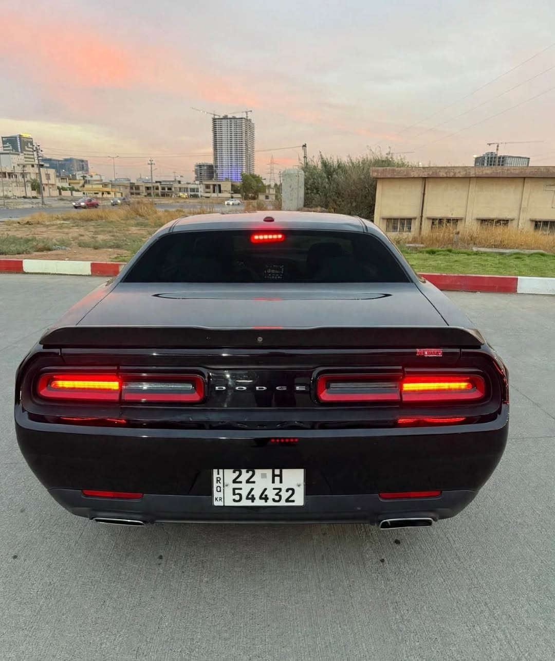 دوج جالنجر • ٢٠١٧ • بدون شاصي