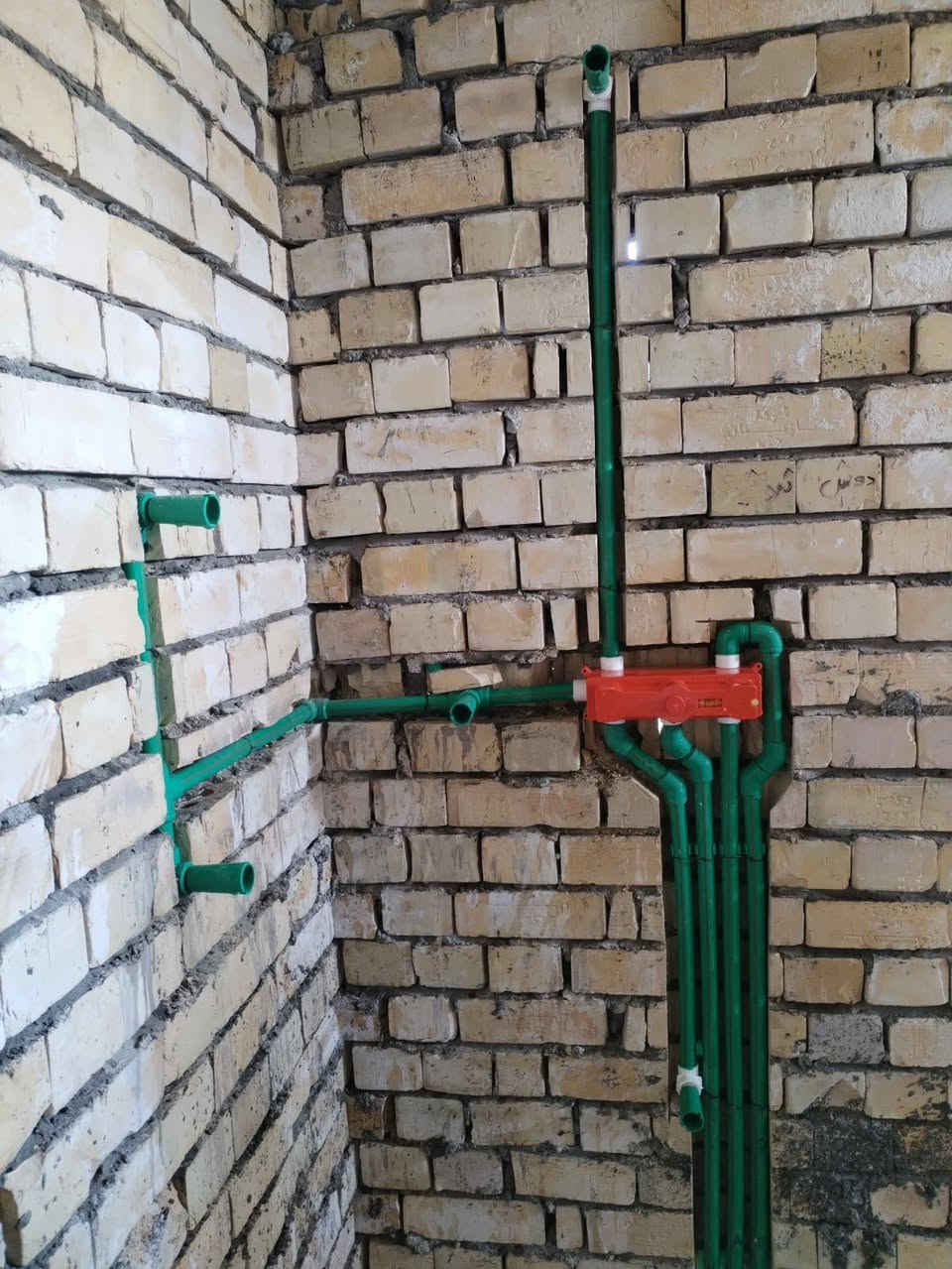 #لسنا الافضل ولكن المتميزون بعملنا 
شغل ماء وكهرباء بهندسية جدا عالية 
مستعدون للعمل مع كادر كامل 
تأسيس البيوت الجديدة من ماء وكهرباء وتأهيل وإعادة الماء والكهرباء القديمة بجودة عالية 
*********** عباس بدر العجيلي 
***********حسين رحمن 

ملاحظة .... العمل نقدا لا اجلا 

الله يرزقنا ويرزقكم أن شاء الله
