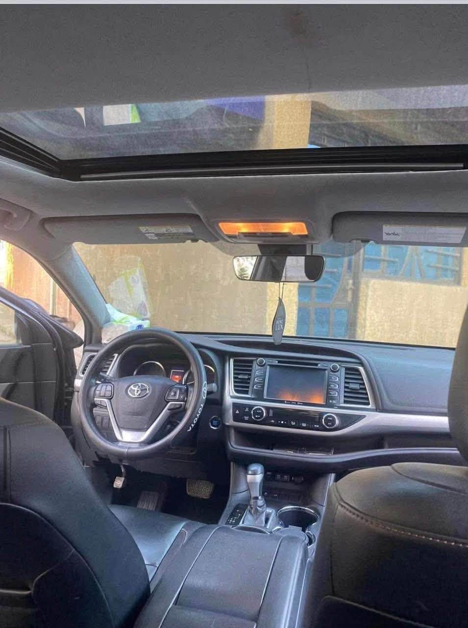 تويوتا هايلاندر 2019 XLE فول مواصفات
7 راكب ، كشن VIP محرك 6 

ماشي 69 ميل 

فتحة سقف ، بصمة ، ثلاث قطع تبريد 

گير ومحرك شرط مامفتوح . رقم بغداد دولي صور الضرر داخل المنشور معاها سونار المندلاوي وبي كافة التفاصيل .. 

السعر275 وبيها مجال للشراي 

العنوان : صلاح الدين بيجي ناحية الزوية 

للاستفسار /  ***********

                      ***********
