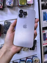 آيفون ١٥ برو ماكس • ٢٥٦ جيجا • بطارية ٨٥٪