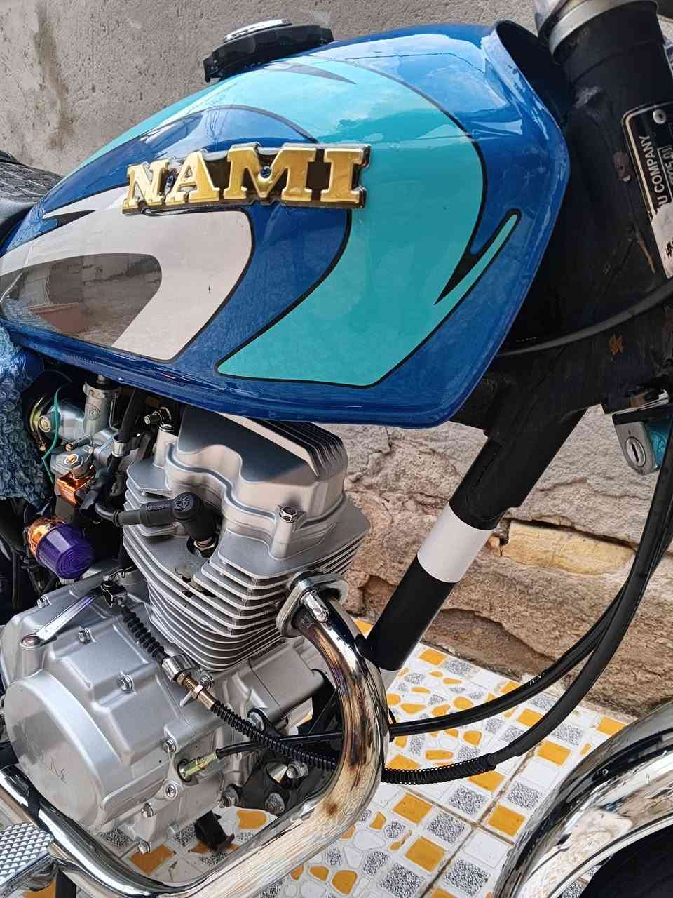 هلاوو شباب اربعه كير شبه اصلي سكنر سكنر 2027
كفاله عامه بعده زيرو اول تبديله دهن 
كهربائيات كله شغله جاهزه 
مكاني كوت 
***********
