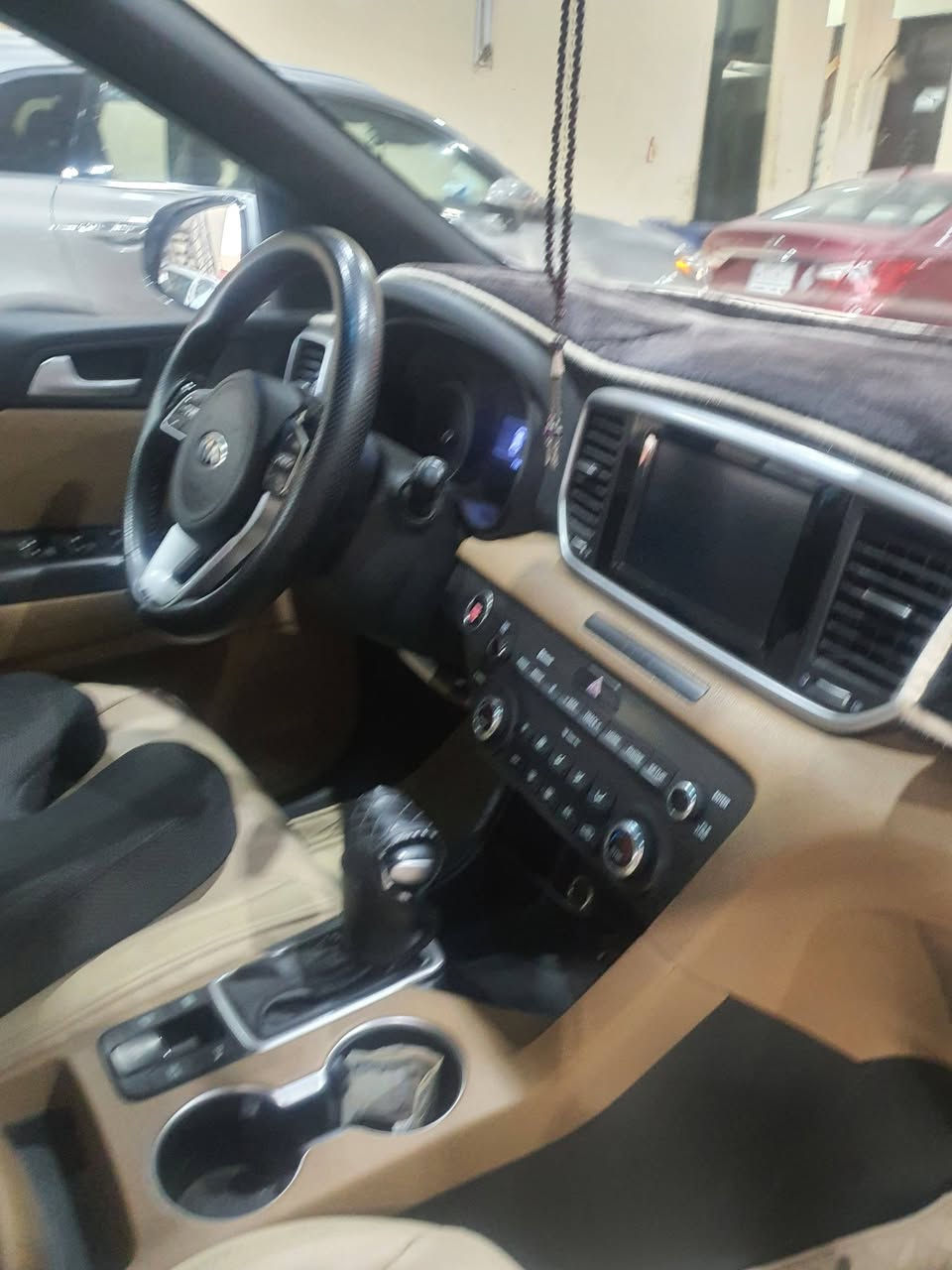 السلام عليكم للبيع سبورتج ٢٠خليجي فول مواصفات للخير ماشيه ١١٥ السعر خابر وبيك خير وتدلل رقم ***********ابوصهيب
