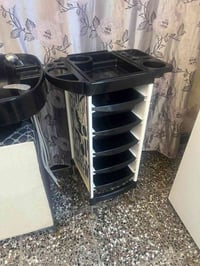 مستخدمات • عرض 150 • للبيع