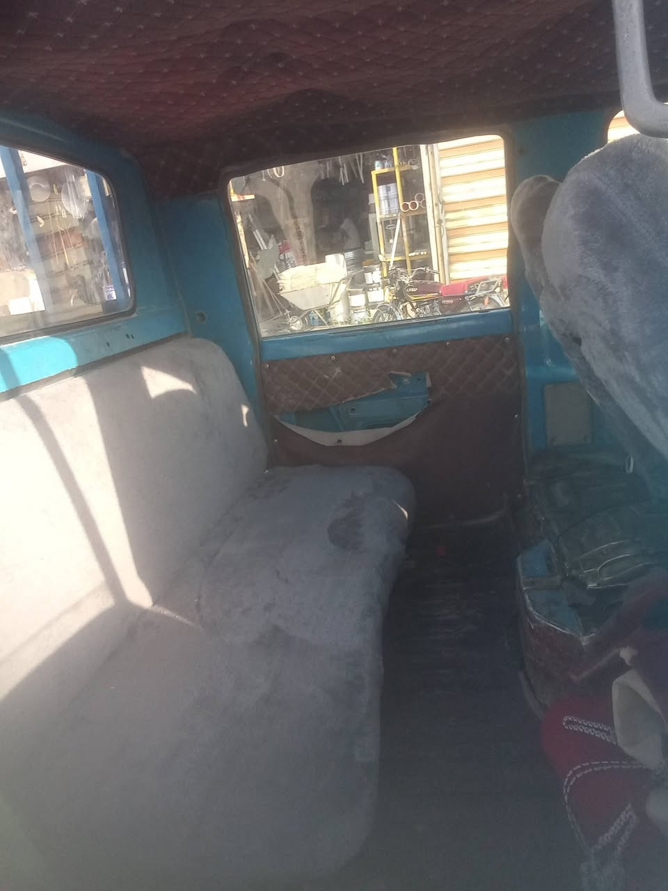 السلام عليكم كيه بنكو 96 للبيع السعر 55 وبيها مجال
كير محرك اكسل شرط

سنويه لل ٢٨ بيها حصة كاز

ملاحضه.. السياره عايزها صدر وزوج تايرات جدام... وبيها قاصرين.

للتواصل ***********
