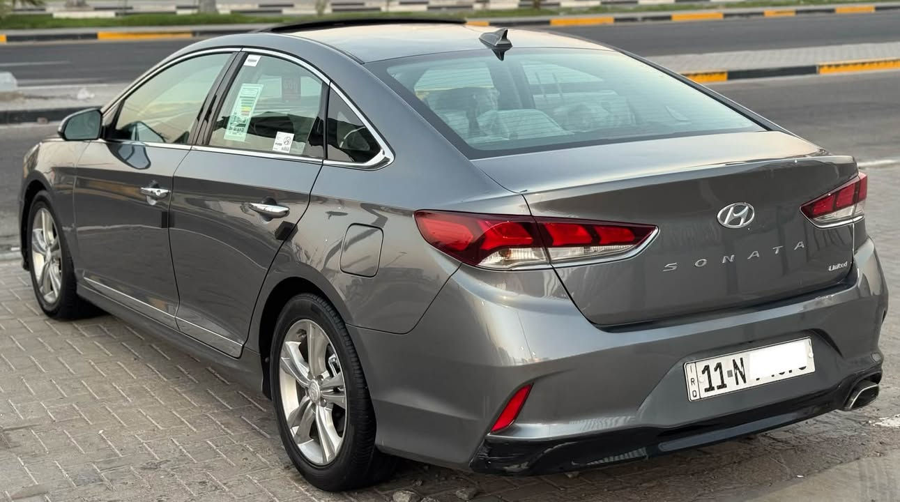 السلام عليكم للبيع هونداي سوناتا موديل 2019 وارد امريكي حادثها جاملغ وبنيد فقط ولباقي كفالة عامة فقط ايرباك الستيرن مكينة وكير مكفولات حدادية وتخم تاير كلة جديد تبريد قطعتين ثلج رقم بغداد الدولي سنوية ما منتهية .
 لمتد فول مواصفات 
1.مكينه 2400
2.سلايد روف فتحة
3.بك لايت لد
4.ترحيب بلايت الامامي
5.اشاير مري
6.لد نهاري
7.حساس ضغط الاطارات
8.داخل جلد 
9.تدفأه تبريد كشنات
10.كرسي السايق وعكس السايق كهرباء
11.جنطه ذكيه تفتح من تتقرب منه
12.تبريد بيانو
13.قطعتين تبريد 
14.جام السايق وعكسه اوتو
15.كشنات جلد حضن 
16.اوتو هولد 
17.درايف مود .سبورت .نورمال
18.سايد بريك بصمه 
19.سيتم سماعات انفنتي
20.اربع رادات .امامي .خلفي .جانبيات
21.تحديد مسار
22.اندوريد اوتو 
23.ابل كار بلي
24.لايت داينمك متحرك
25.تدفأه ستيرن
26.شاحن وايرلس
27.كشنات خزن ميموري

_______________________________________

العنوان : البصرة الامن الداخلي 

السعر: 127 وبيها مجال 

للأستفسار الأتصال:*********** /***********
