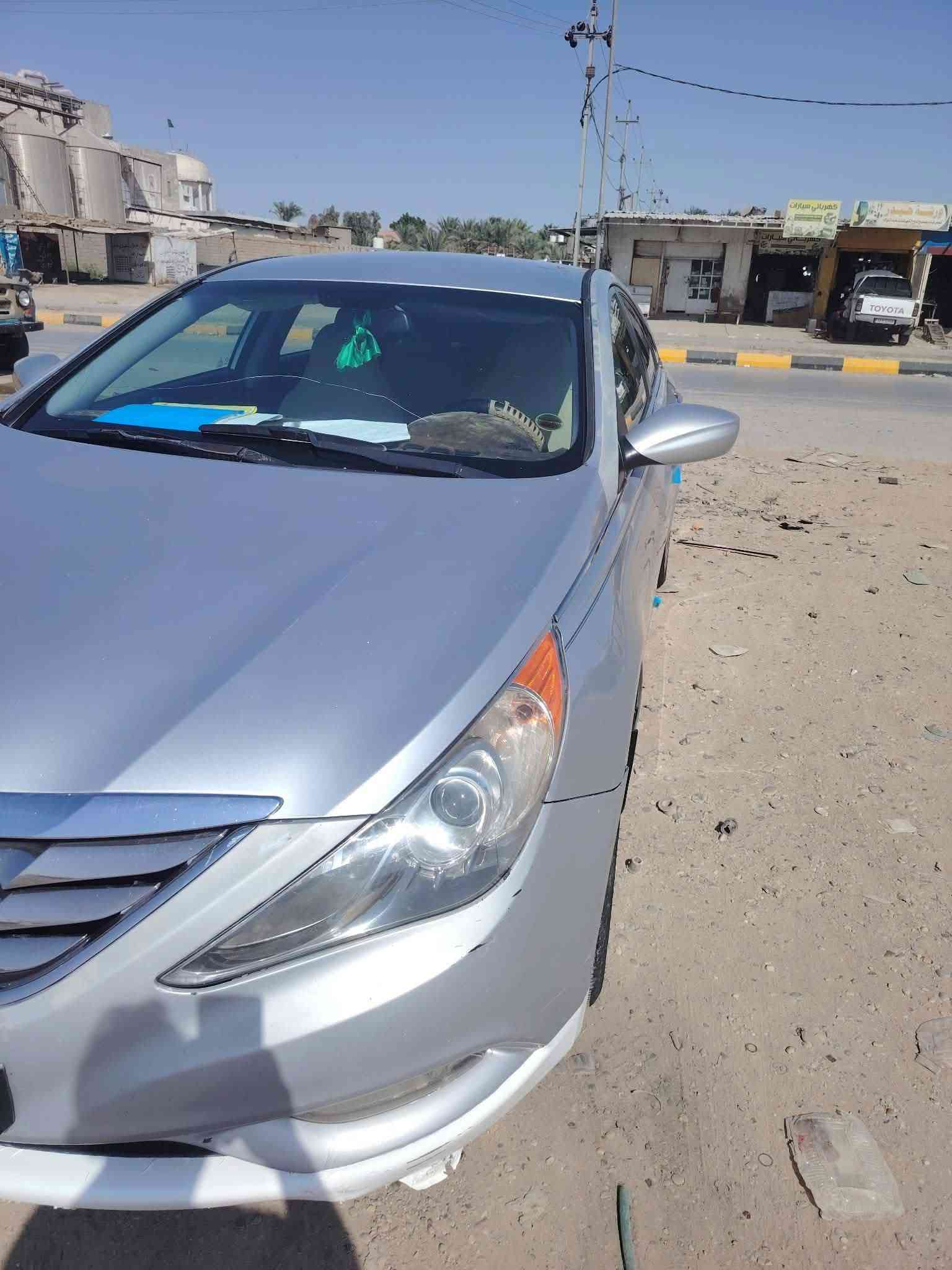 السلام عليكم للبيع سوناتا موديل 14 ادوات متومه طبق لاصل بغداد سياره بلجيس مكينه كير تبريد ثلج صدر كهربائيات كله فول الكص قماره السعر 47وبيه حق الجيه المكان واسط ***********
