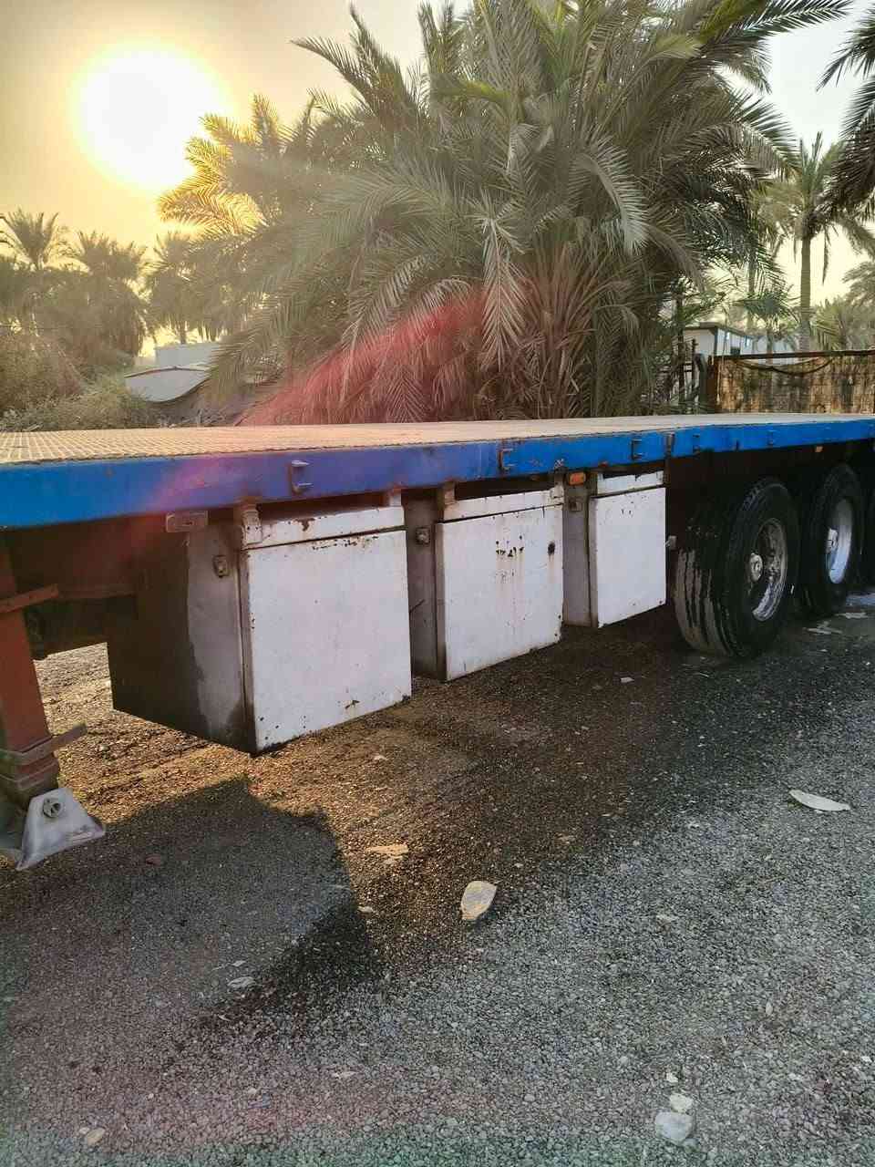 عربانة أوروبية • تايرات نص عمر • حمودي السراي