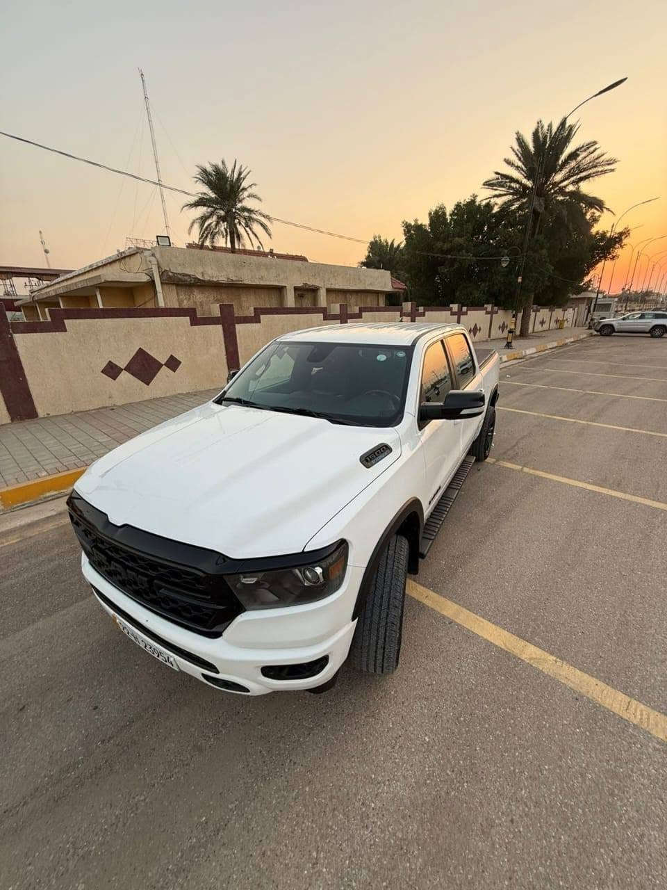دوج رام بك هورن 2022 Dodge Ram BIGHORN
6 سلندر   V6 ايتورك المرغوب

باب طويل بدي قصير المرغوب

بصمه 

معلاية 2انج ونص

كير ماوس 

شاشه وسط

دوسات كهربائي

كشن كهربائي

السياره ايتورك etorque

ويل اسود 

ويل ١٨ ماكو شي اسمه طسه

سياره ماشيه 50ميل

رقم اربيل بأسمي تحويل ثاني يوم

محرك كير اكسل حداديه كلها كفاله 

بجم كبس كله بشرط 

بدون ايرباك

رقم الشاصي : 1C6RRFFG7NN238594

السياره مثل ما موضح في صور الحادث حادثها موضح

***********
