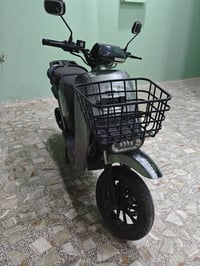 بطارية ليثيوم • سريعة • مدى ٤٠كم