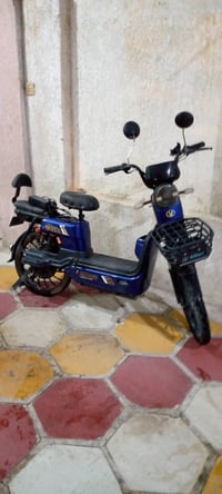 دراجه كهربائية • بطاريات • بصره س طويسه