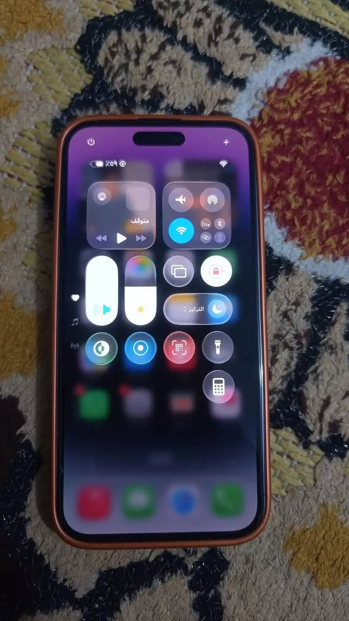 السلام عليكم ايفون ١٤ برو ماكس بطاريه ٩٣ ذاكره ٢٥٦ مكفول كفاله عامه ***********
