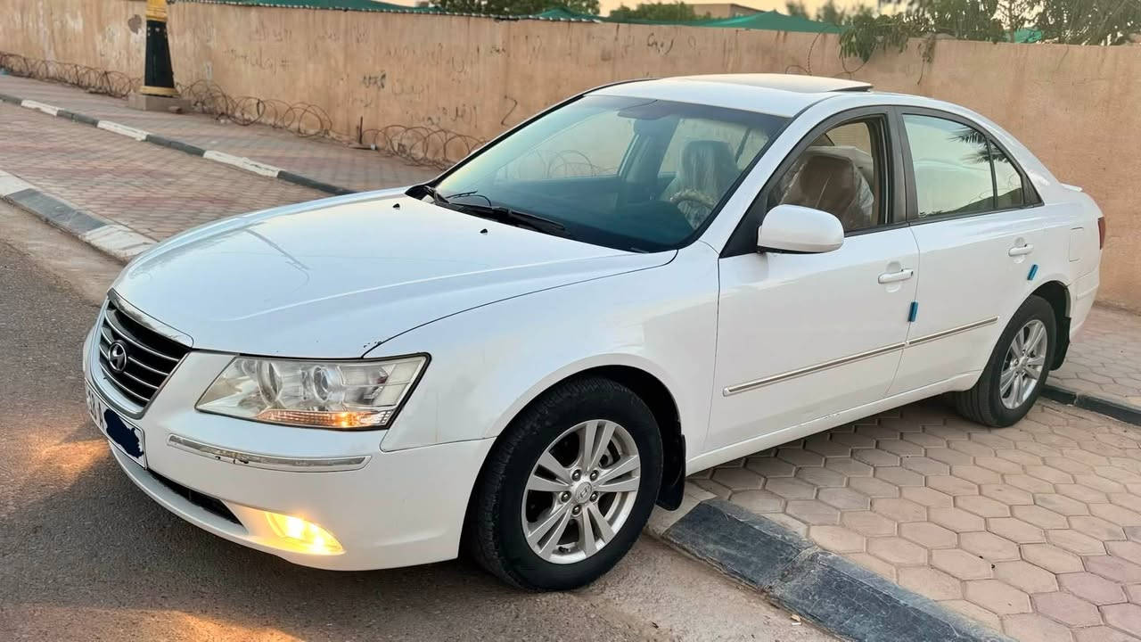سوناتا 2009 خليجية
رقم بابل انكليزي 
محرك 2400
فتحة تحكم ستيرن
سياره نضيفه او جديده 
مكفوله من الصبغ والتبديل والسونار بلمنشور
السعر :137 او بيها مجال
كربلاء الحسينية 
***********
