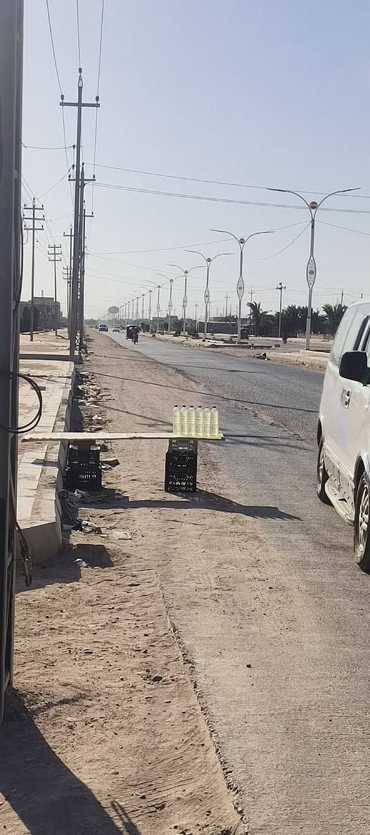 قطعه ركن زراعي للبيع
المساحه 450 
مدفونه وجهازه تبعد عن الشارع العام 
150متر طريق أبو لماش مقابل شارع حي العدل 
مقابل سكله علاء طراد أبو السراميك 
الاستفسار ***********
