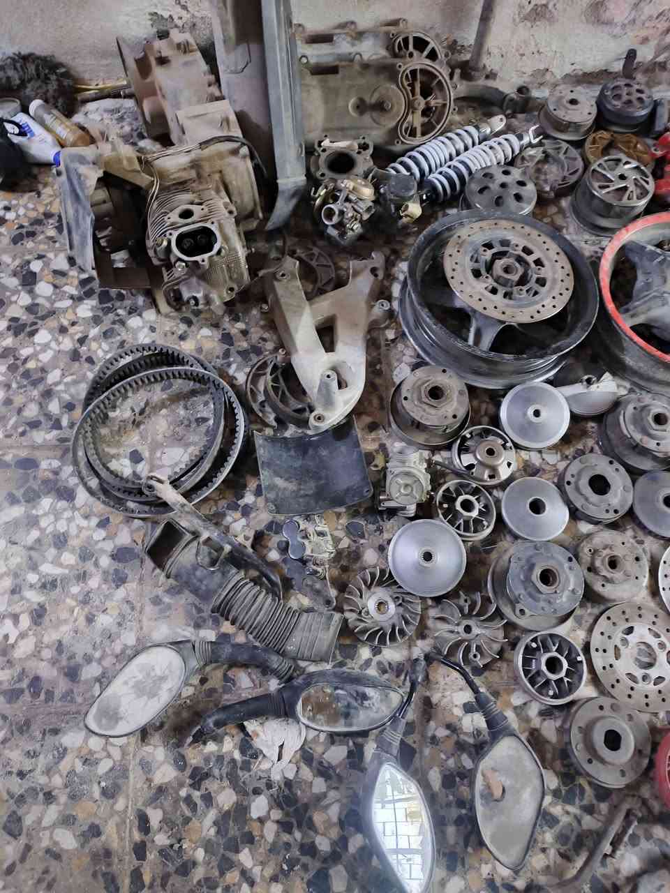 تفصيخ سكنز شتريت موجود مدينة الصدر مكاني وهذا رقمي ***********
