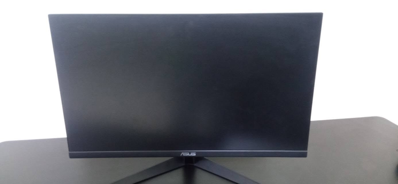من رخصة الادمن.
السلام عليكم. 

شباب شاشة. 

ASOS 

120HZ 

FHD 

Fast IPS 

27ing

كامل ملحقات ما مستخدمه بس 6 شهور. كورتونها موجود. سعره 170 بيها مجال اذا شراي اداريك. 

UPS  اوفلاين من WP 

3000va

قدرته 10A 

بي 4 منافذ يعني سويجات. 

كورتوناته موجوده و جديد هم ممستعمل سعر 125الف بي مجال بسيط. 

تواصل وياي واتس رجاً ***********

عندي توصيل لكافة المحافضات. و اذا تاخذهن كلهن ايبعلك ياهن بسعر زين.
