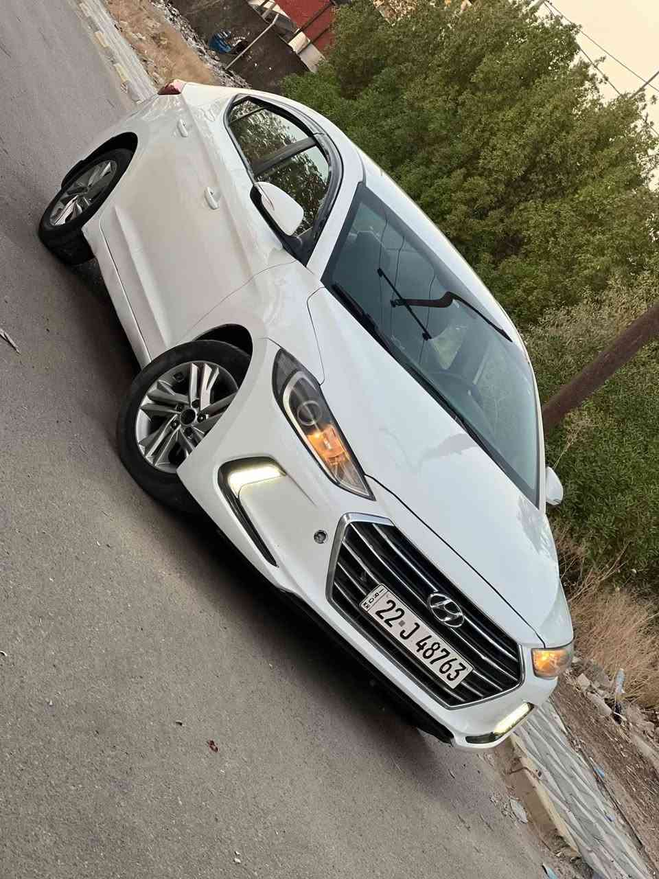 السلام عليكم
النترا ٢٠١٧ وارد خليجي سياره حلوه وجاهزه بيها صفحة صدر ول بنيد صبغ سياره جاهزه عله اخر شي 
مكينه وكير وحداديه وتبريد كفاله
مواصفات عاديه 
فول تحكمات داخل بيجي لد امامي تبريد قطعتين ماشيه ٩٩ كيلو مكينه ١٦٠٠ دوش 
سعر ٩٧ وبيها مجال 
مكان السياره الكراده 
للستفسار   ***********
