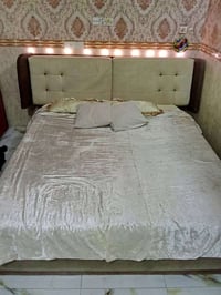 غرفه مستعمله تركي كامله.كلش حلوه  بغداد مدينه الصدر...رقمي  0771639198...