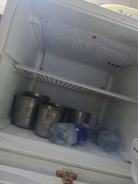 ثلاجه البيع تجميد فوك وجوة خير من الله السعر بي بي واتساب200/075138003...