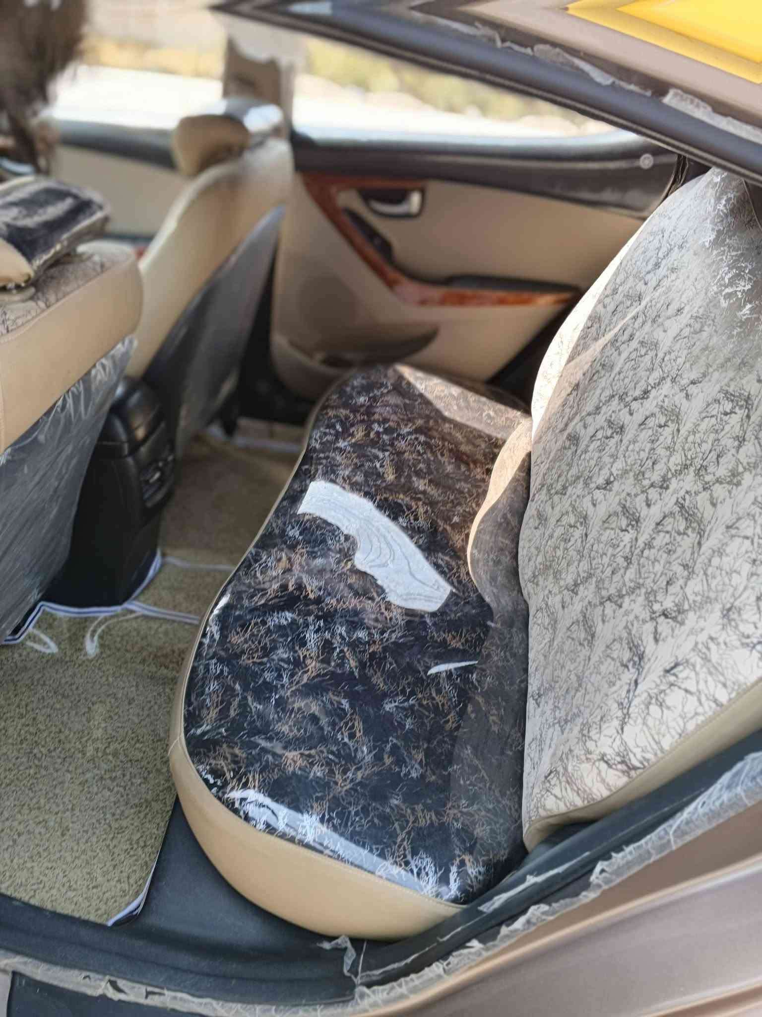 السلام عليكم سياره النترا للبيع موديل 16 خليجي سياره نظيفه خير من الله سياره باسمي مكان السياره بالديوانيه مكينه 1800 گير مكينه خير من الله *********** اي استفسار انتصر
