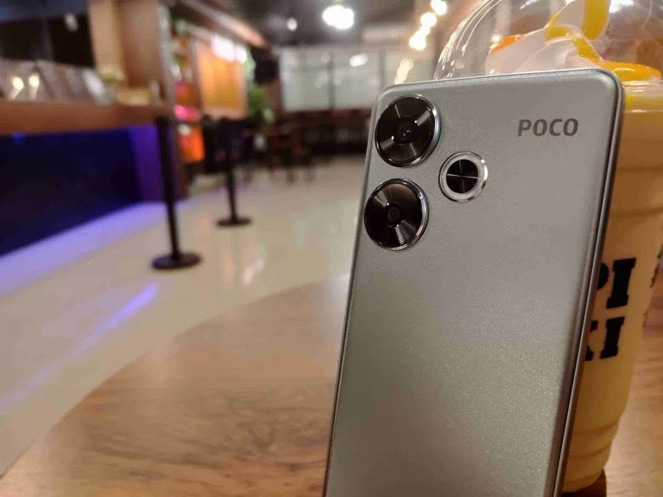 Poco F6 5g

زۆر خاوێن و نەکراوە بەزەمانی هەمو شتێ  

✅بیرگەی 512 گێگابایت 
✅ڕامی 12+12 گێگابایت 
✅کامێرای 50 مێگاپێکسڵ 📷 4k60
✅پاتری 5000 میلی ئەمپێر 
✅بارگاویکرەرەوەی 90 وات 💯 
✅pubg  120fps
✅دژە ئاوە IP64 
✅🔓🔒🔒نرخی   تەنها345هەزار قفڵ دخان, السليمانية

نص مكتوب في الصور:
- UNBXT