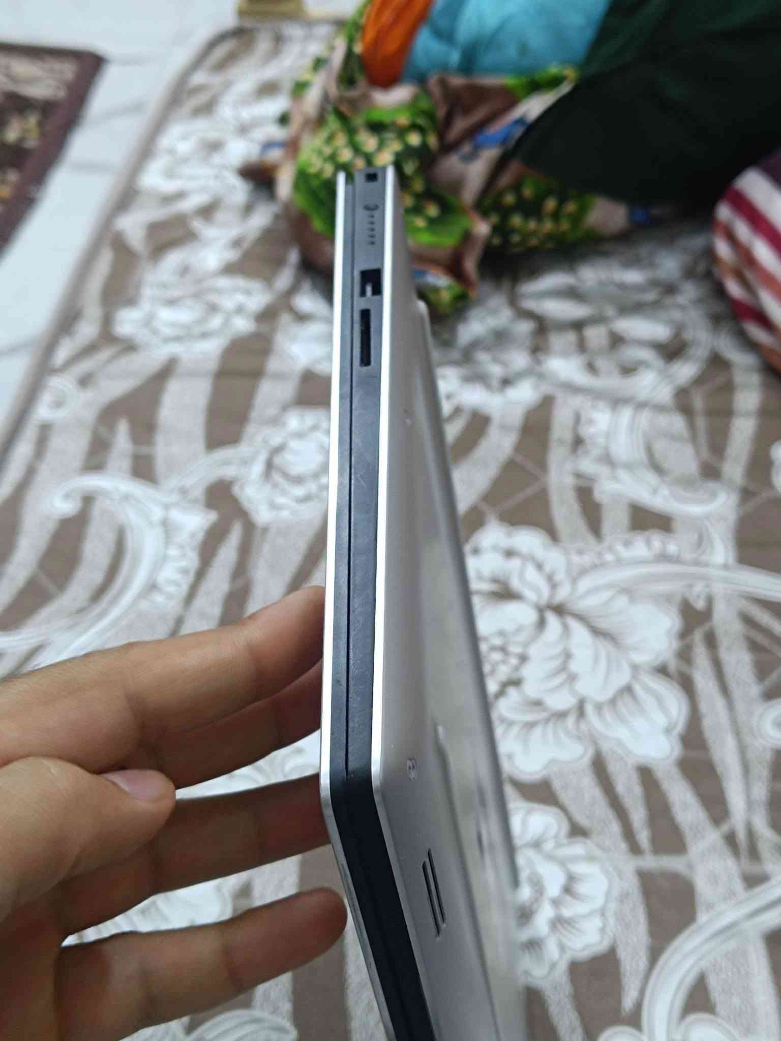 ديل XPS 15 • ٣٢ جيجا رام • GTX 1650