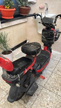 تحتاج باتري • مع شاحن • البنوك بغداد
